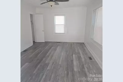 114 Hemlock Avenue, Kannapolis, NC 28081 - Photo 2