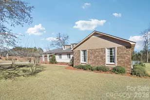 454 Woodberry Dr, Orangeburg, SC 29115 - Photo 2