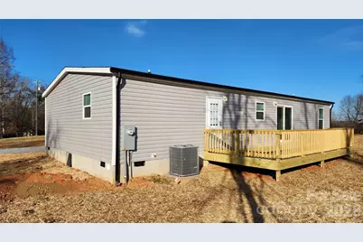 3613 Jamestown Road, Morganton, NC 28655 - Photo 2