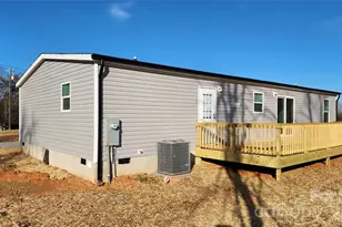 3613 Jamestown Rd, Morganton, NC 28655 - Photo 2