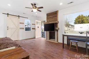 1810 Marguerite Ave, Charlotte, NC 28205 - Photo 18