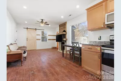 1810 Marguerite Avenue, Charlotte, NC 28205 - Photo 14