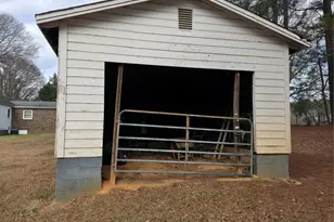 1133 Earl Rd, Shelby, NC 28152 - Photo 16