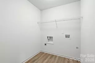 6715 Rubin Lura Ct, Charlotte, NC 28269 - Photo 22