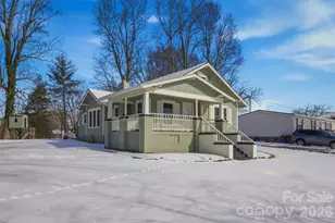 112 Myrtle St, Morganton, NC 28655 - Photo 20