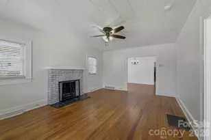 112 Myrtle St, Morganton, NC 28655 - Photo 6