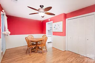 8017 Regent Park Ln, Charlotte, NC 28210 - Photo 6