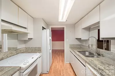 8017 Regent Park Lane, Charlotte, NC 28210 - Photo 8