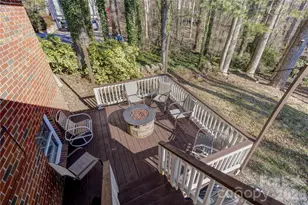 216 Castleton Ln, Hendersonville, NC 28791 - Photo 18