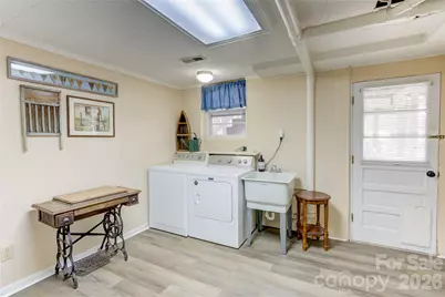 216 Castleton Lane, Hendersonville, NC 28791 - Photo 16