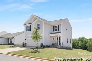 2407 Morgan Hls Dr, Albemarle, NC 28001 - Photo 2