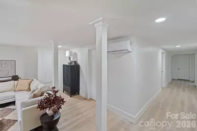 911 E Woodlawn Road, Charlotte, NC 28209 - Photo 28