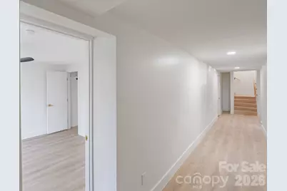 911 E Woodlawn Road, Charlotte, NC 28209 - Photo 36