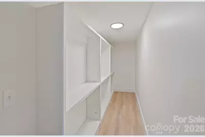 911 E Woodlawn Road, Charlotte, NC 28209 - Photo 32