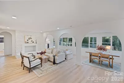 911 E Woodlawn Road, Charlotte, NC 28209 - Photo 4