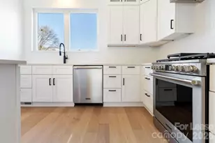 3519 Avalon Ave, Charlotte, NC 28208 - Photo 8