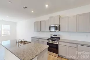 1334 Fremont Dr, Wingate, NC 28174 - Photo 6