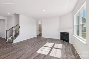 5131 Shallow Brk Dr, Charlotte, NC 28215 - Photo 4