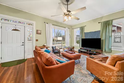 707 S York Street, Gastonia, NC 28052 - Photo 4