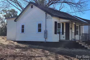 457 Fewell St, Rock Hill, SC 29730 - Photo 2