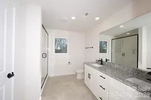 1928 46th Ave Dr NE, Hickory, NC 28601 - Photo 14