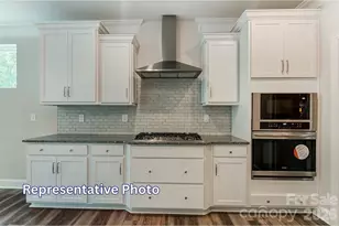 13126 Foxberry Rd, Charlotte, NC 28213 - Photo 6