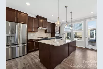 332 Hastings Run Drive, Charlotte, NC 28211 - Photo 8