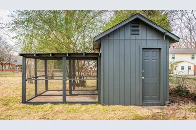 445 Hillcrest Drive, Statesville, NC 28677 - Photo 22