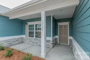 12184 Muscadine Ct, Midland, NC 28107 - Photo 2