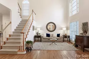 3228 12 Oaks Pl, Charlotte, NC 28270 - Photo 4