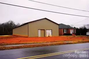 215 Morton St, Shelby, NC 28152 - Photo 6