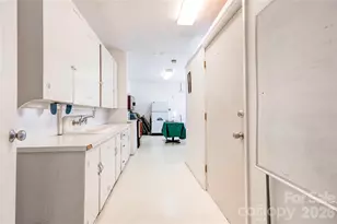 215 Morton St, Shelby, NC 28152 - Photo 16