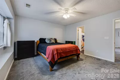 5925 Prescott Court, Charlotte, NC 28269 - Photo 16