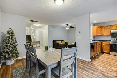 5925 Prescott Court, Charlotte, NC 28269 - Photo 8