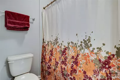 5925 Prescott Court, Charlotte, NC 28269 - Photo 22