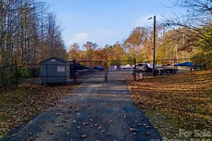 211 Harbor Ridge Dr, Statesville, NC 28677 - Photo 46