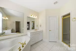 211 Harbor Ridge Dr, Statesville, NC 28677 - Photo 20