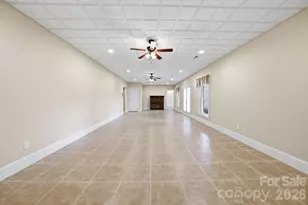 211 Harbor Ridge Dr, Statesville, NC 28677 - Photo 24