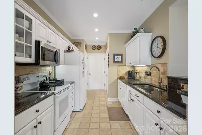 8515 Kilty Court, Charlotte, NC 28269 - Photo 4