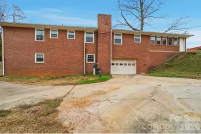 25 American Avenue NE, Concord, NC 28025 - Photo 30