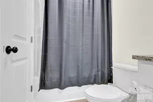 6036 Lowe Ln, Charlotte, NC 28214 - Photo 20