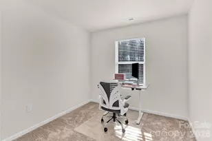 6036 Lowe Ln, Charlotte, NC 28214 - Photo 16