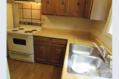 1260 Fieldstone Road #B, Mooresville, NC 28115 - Photo 4