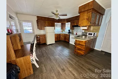 5301 Elkin Highway 268 Road, North Wilkesboro, NC 28659 - Photo 8