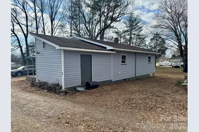 5301 Elkin Highway 268 Road, North Wilkesboro, NC 28659 - Photo 4