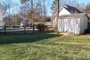 230 Hideaway Ln, Mooresville, NC 28117 - Photo 44