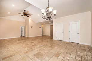 1825 Plaza Dr, Hickory, NC 28602 - Photo 16