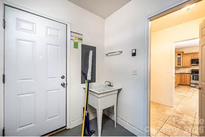 1825 Plaza Drive, Hickory, NC 28602 - Photo 46