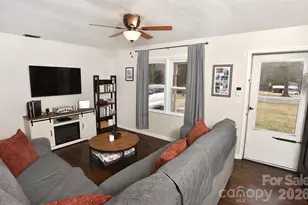 470 Nestlewood Ln, Salisbury, NC 28144 - Photo 4