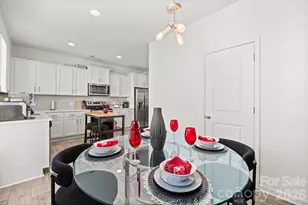 11021 Woodland Crk Wy, Charlotte, NC 28262 - Photo 8